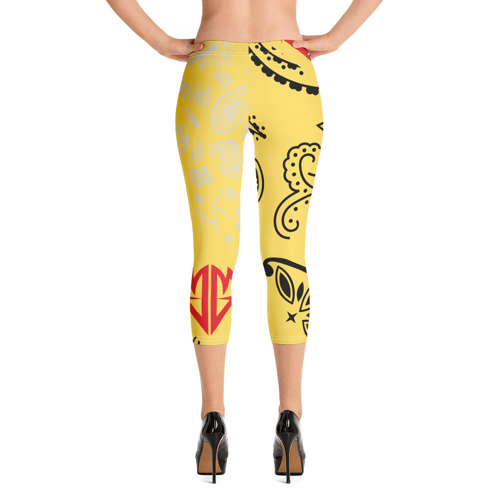 MMENT Bandana Split Capri Leggings By